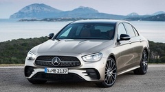 Bảng giá xe ô tô Mercedes mới nhất tháng 6/2021: Mercedes E Class có giá từ 2,1 đến gần 3 tỷ đồng