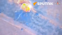 Cận cảnh Nga sử dụng 2S3 Akatsiya phá hủy kho đạn của Ukraine