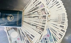 Người phụ nữ quên túi xách chứa hơn 700.000 Yên Nhật ở Tân Sơn Nhất