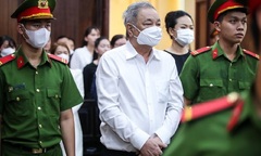 Ông Trần Quí Thanh bị phạt 8 năm tù, 2 con gái nhận án treo