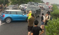 Tai nạn liên hoàn trên cao tốc Nội Bài - Lào Cai, 6 ô tô bị hư hỏng