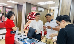 Mắt kính Nguồn Sáng Luxury: Sang trọng, đẳng cấp, thương hiệu danh tiếng toàn cầu