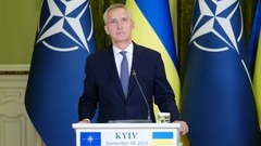 Tổng thư ký NATO lên tiếng về khả năng đưa quân đến Ukraine