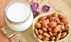 Top 8 loại đồ uống giúp điều hòa nội tiết tố nữ: Đứng đầu cực quen thuộc