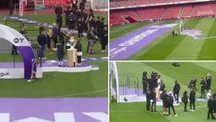 Arsenal tự tin  "diễn tập " trước cảnh ăn mừng chức vô địch Ngoại Hạng Anh