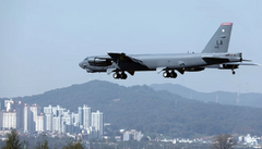 Tin tức quân sự mới nhất ngày 22/5: Mỹ triển khai máy bay ném bom B-52 tới Anh