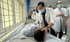 Vụ cháy ở Trung Kinh, 14 người chết: 3 bệnh nhân được ra viện, còn 1 ca nặng