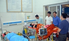 Triệu chứng khiến 73 công nhân may ở Nghệ An nhập viện sau bữa ăn trưa