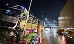 Tai nạn liên hoàn ở đường tránh Huế, 9 người bị thương 