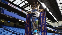 Một nửa chiếc cúp Premier League bị đánh cặp