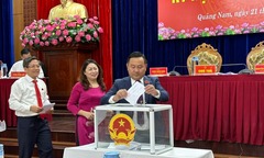 Ông Lê Văn Dũng được bầu làm Chủ tịch UBND tỉnh Quảng Nam