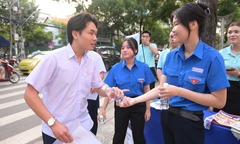 Một thí sinh bị đình chỉ thi vì mang điện thoại vào phòng thi tại Đà Nẵng