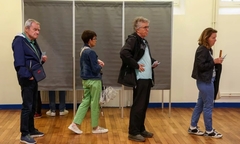 Cử tri Pháp đi bỏ phiếu bầu Quốc hội mới