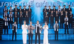 Tuấn Ngọc đăng quang Mr World Vietnam 2024: Toàn bộ giám khảo đồng thuận