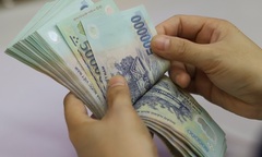Tờ tiền bị mất số seri có được đổi lại không?
