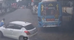 Không trả tiền xăng, nam cảnh sát lái xe đâm vào nhân viên rồi bỏ chạy