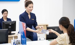 Ngân hàng nào có thu nhập bình quân nhân viên cao nhất 6 tháng đầu năm?
