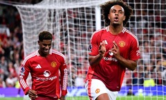 Tân binh Zirkzee ghi bàn ra mắt, Man Utd nhọc nhằn thắng khai màn Ngoại hạng Anh