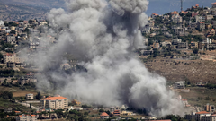 Israel dội hỏa lực xuống Lebanon, Hezbollah  "đứng ngồi không yên " lo mất kho vũ khí  "khủng "