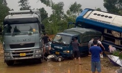 Sạt lở, lũ quét nghiêm trọng ở Hà Giang, vùi lấp hàng loạt nhà và phương tiện, nhiều người mất tích