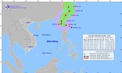 Cơn bão KRATHON đang hoạt động gần biển Đông mạnh cỡ nào?