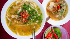 Xuýt xoa với món bánh canh Quảng Bình ngon “khó cưỡng”