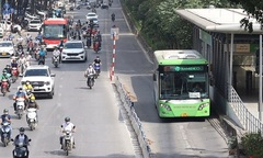 Đi vào làn BRT có bị phạt nguội không?