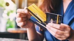 Khác biệt giữa thẻ ghi nợ và thẻ tín dụng