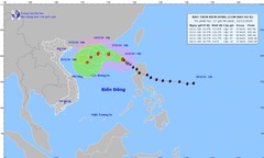 Thời tiết hôm nay ngày 13/11: Bão số 8, giật cấp 12, có ảnh hưởng đến đất liền Việt Nam?