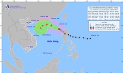 Tin bão Toraji mới nhất: Bão di chuyển hướng Tây Tây Bắc, tốc độ khoảng 10km/h