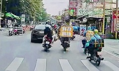 Nam thanh niên 19 tuổi  "tung cước " khiến người đàn ông chở hàng ngã sõng soài ở TP.HCM khai gì?