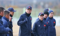 Trước thềm AFF Cup 2024, báo Hàn Quốc cảnh báo kết cục buồn cho HLV Kim Sang Sik