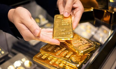 Giá vàng thế giới mất mốc 3.300 USD, sẽ có nhịp điều chỉnh hay tăng tiếp?