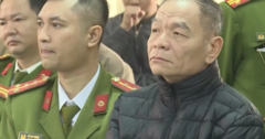 Bị cáo Lê Thanh Vân:  "Doanh nghiệp dúi phong bì, tôi nghĩ đó là cảm ơn "