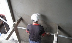 Hàng xóm không cho trát tường thì giải quyết làm sao?