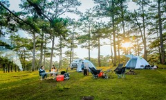 Du lịch Đà Lạt thưởng ngoạn phong cảnh núi rừng cao nguyên