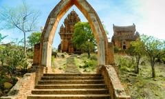 Tháp Po Klong Garai đậm nét Chăm ở Ninh Thuận