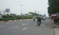 Ý nghĩa của vạch kẻ đường hình thoi là gì?