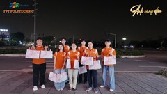 Tri ân tới những “bóng hồng” lặng lẽ sau tiếng chổi tre