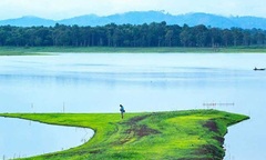 Lãng du bên lòng hồ Ea Kao