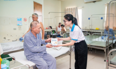 Trao 50 triệu ml sữa tiểu đường – Hành trình chăm sóc sức khỏe bệnh nhân