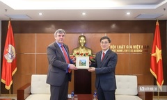 “Kề vai, góp sức” vào mặt trận đối ngoại nhân dân