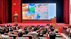 Hội Luật gia Tp.Hải Phòng phối hợp tuyên truyền pháp luật cho 400 cán bộ huyện Kiến Thụy