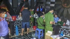 Đột kích quán karaoke, phát hiện 20  "cậu ấm, cô chiêu " dương tính với ma tuý