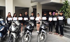 Vụ cô gái dừng chờ đèn đỏ ở Hà Nội bị tông tử vong: Nhóm  "quái xế " hầu tòa