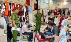  "Tú bà " tạo vỏ bọc chủ shop quần áo, chuyên dụ dỗ các cô gái trẻ ép đi bán dâm