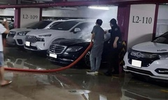 Lý do hoãn phiên tòa xét xử vụ ca sĩ Duy Mạnh kiện Mercedes - Benz Việt Nam