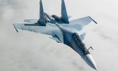 Quân đội Ukraine nói  "siêu sát thủ bầu trời " trị giá 50 triệu USD của Nga bị cháy rụi tại sân bay?