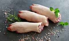 Ra chợ nên mua chân giò trước hay chân giò sau?