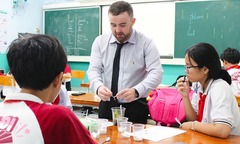 Gần 180.000 học sinh lớp 9, 11 ở TP.HCM sẽ phải khảo sát năng lực tiếng Anh theo chuẩn mới